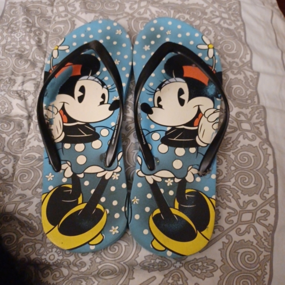 Minnie mouse flip flop sandals